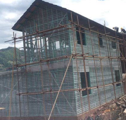 Construcción de encofrado de hormigón malla metálica galvanizado de acero de costra de hilado