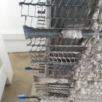 Solución de encofrado de sacrificio de costura alta diseñada en la construcción de hormigón a gran escala