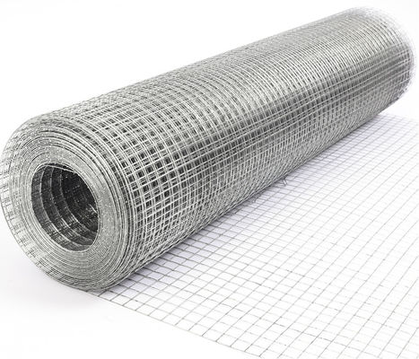 Rollos de malla de alambre soldado galvanizado de 0,5 mm para vallas y jaulas