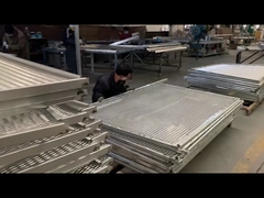 Revestimiento en polvo decorativo de techo suspendido de malla de aluminio