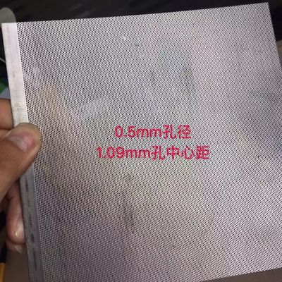 Malla metálica de acero inoxidable 304 316 con diseño de orificio redondo para filtración de fluidos