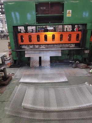 Metal ampliado galvanizado aumentado malla de alambre revestida del diamante del color del polvo para la valla de seguridad interior