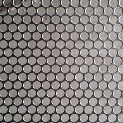 Hojas de metal perforado galvanizado con agujeros redondos para decoración