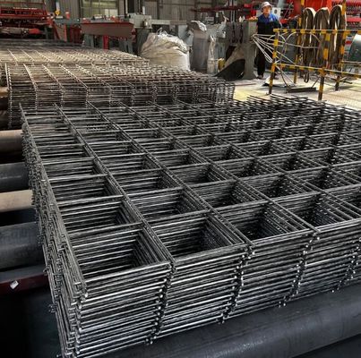 Panel de malla soldada con revestimiento de PVC galvanizado por inmersión en caliente para vallas de seguridad