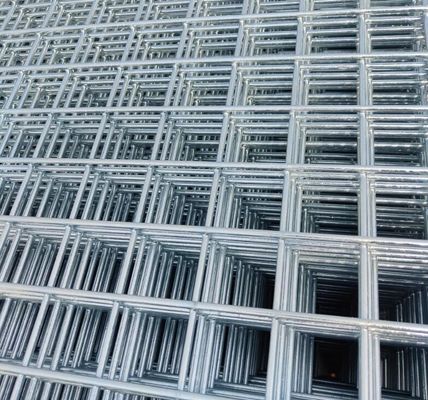 Panel de malla de alambre soldado galvanizado de 2x2 para jaulas de animales