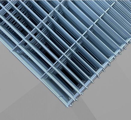 Panel de malla soldada con revestimiento de PVC galvanizado por inmersión en caliente para vallas de seguridad