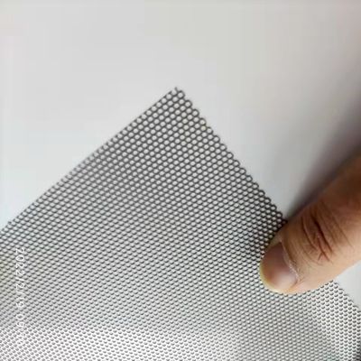 Tubo filtrante perforado de acero inoxidable de aluminio del metal para el pozo de agua