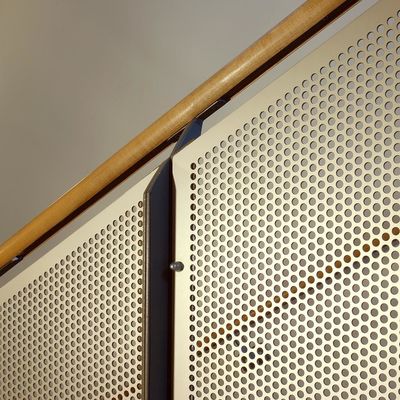 Metal perforado agujero 1m m redondo decorativo Mesh Sheet Galvanized