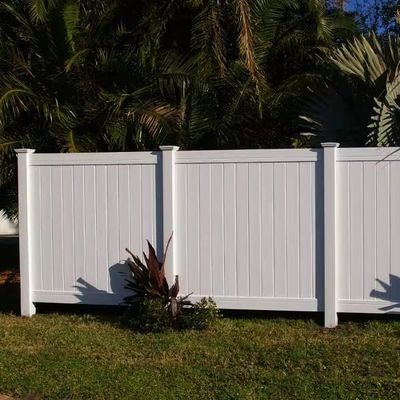 Decoración al aire libre 6x8 pies privacidad plástico hermoso panel de valla de PVC de vinilo blanco