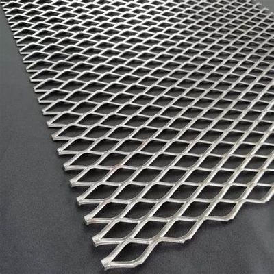 Envasado en caliente galvanizado agujero hexagonal Expandido malla metálica para la malla de pasarela