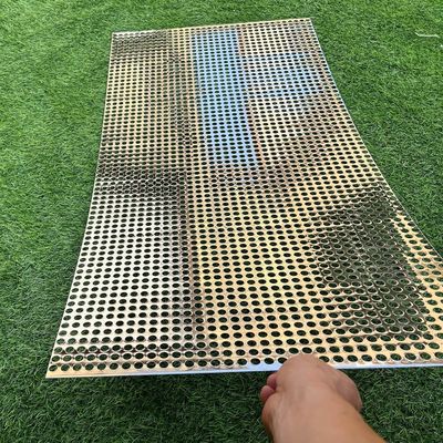 Revestimiento en polvo fachadas exteriores arquitectónicas decoración malla metálica de aluminio perforada