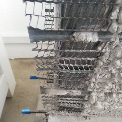 malla de acero galvanizado Hy Rib para el encofrado de hormigón en la construcción de piscinas en África