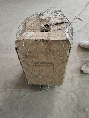 Antiderobio Tamaño personalizable forma de agujero de diamante malla de cuerda de alambre de acero inoxidable para cercas de seguridad