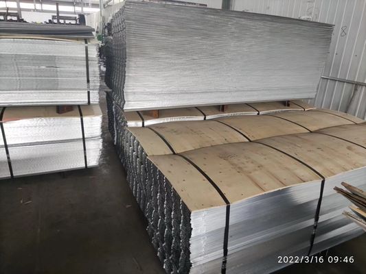 Malla metálica expandida de acero galvanizado con propiedades anticorrosivas y resistentes al fuego para paredes interiores