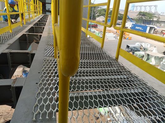 Rejilla de metal expandido galvanizado en caliente para pasarelas de alta resistencia