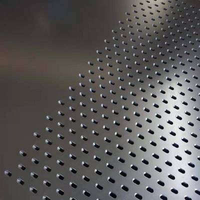 0.7mm 1mm 2mm Aluminio galvanizado de acero inoxidable metal perforado diseño de agujero personalizado