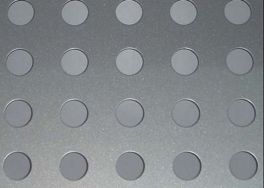 4 * 8 pies de acero inoxidable de forma recta con hoyos redondos con patrón de hoja perforada