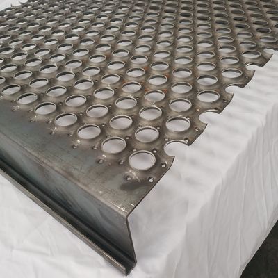 Acero al carbono Perf O Planchas de agarre 3 mm Rejilla de seguridad perforada