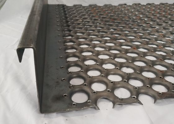 Calentamiento de la inmersión galvanizado de agarre de apoyo de seguridad de rejilla de pasarela de canales de 5 "de profundidad