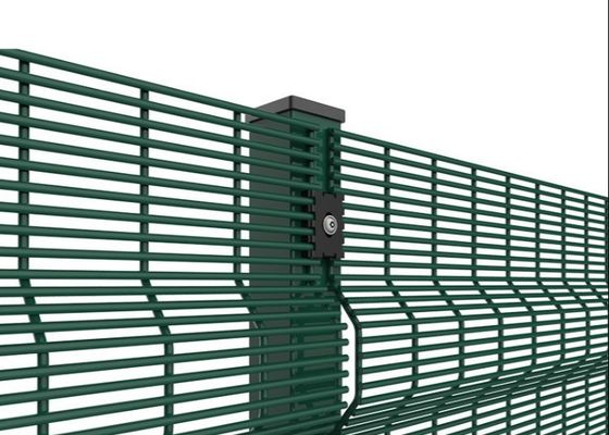 La abertura anti de la valla de seguridad 76.2*12.7m m de la subida del aeropuerto 358 pulveriza revestido