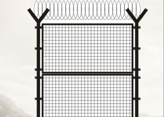 Valla de malla de alambre galvanizado con postes en Y y alambre de púas 4.0mm 4.5mm