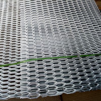 Rejillas de acero de malla metálica expandida de hierro elevado para trabajo pesado 4x8