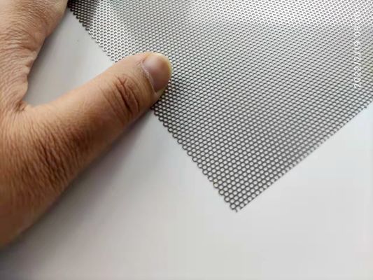 Malla metálica perforada de 2,03 mm personalizada para rejillas de altavoces