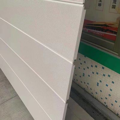 Placa metálica perforada de aluminio negro para pared de cortina 1,8 mm