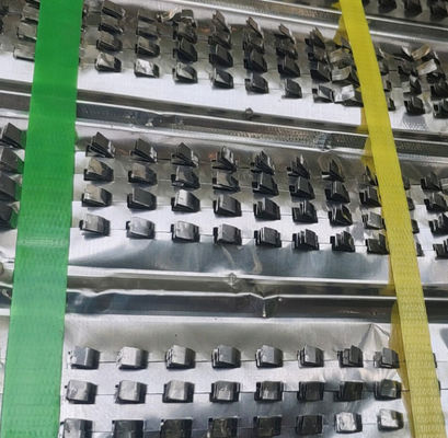 Envases galvanizados para construcción de malla de alta nervadura de 0,45 m x 2 m