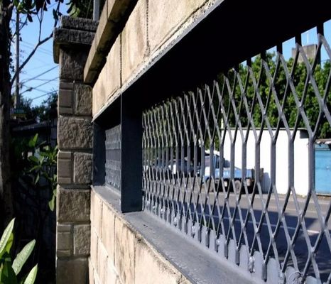 la inmersión caliente galvanizó el metal ampliado de acero de carbono con estilo gótico