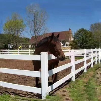 alambre soldado con autógena el 1.2m Mesh Fence 3 carriles poste y cerca blanca de la granja del caballo del Pvc del carril