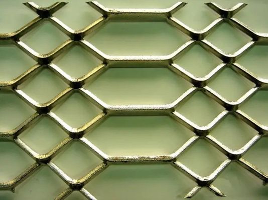 Acero al carbono de 4 mm Acero pesado con malla metálica expandida Decoración de estilo gótico