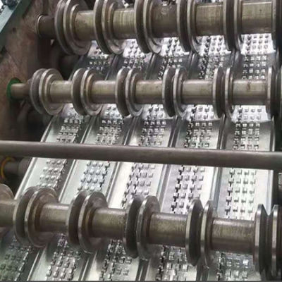 Envases galvanizados para construcción de malla de alta nervadura de 0,45 m x 2 m