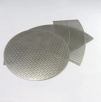 Disco de filtro de malla de grabado con diseño de forma personalizada de apertura de 0,4 mm y 0,5 mm para tratamiento de agua